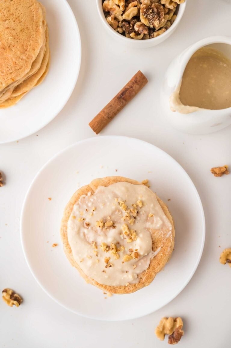 Fluffy & Bright Carrot Cake Pancakes