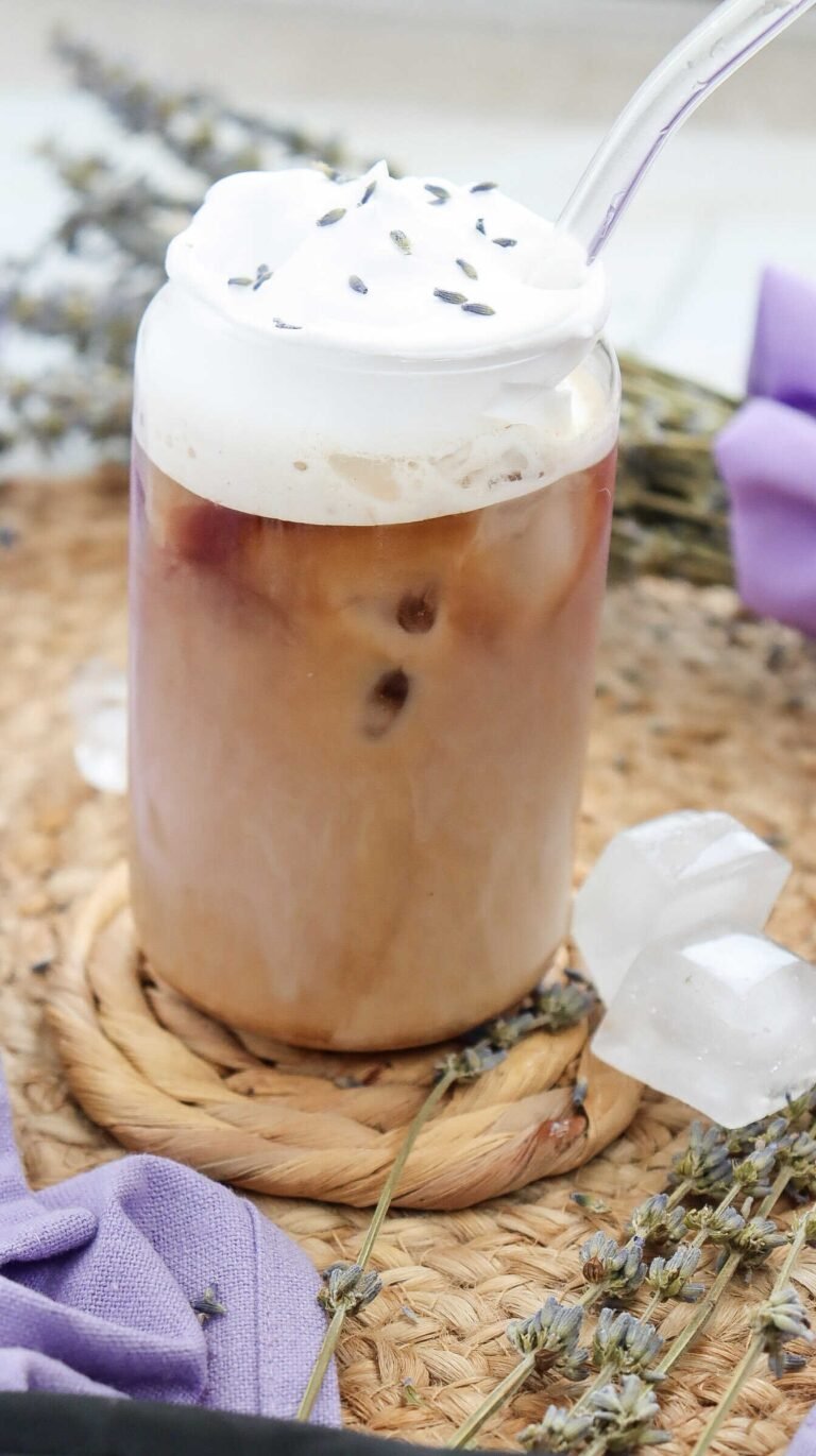Healthy Lavender Vanilla Iced Coffee: A Calm, Café-Worthy Drink at Home